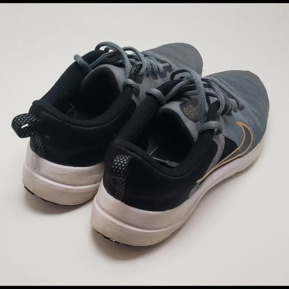 Youth Nike Downshifter 12‎ Road Running Gray Sneakers Shoes DM4194-005 Size 6Y